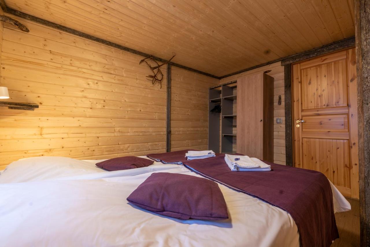 Villa Yllaeksen Yoepuu Äkäslompolo Esterno foto