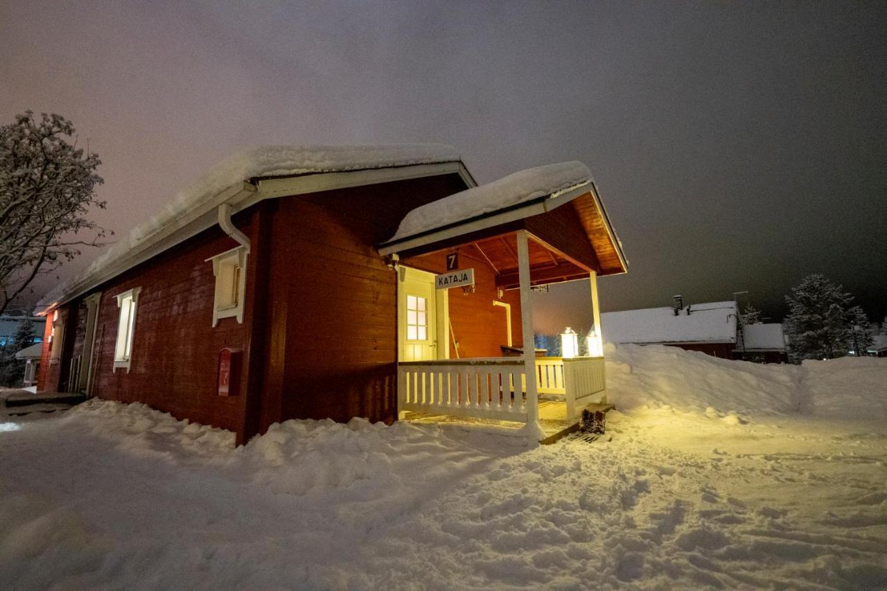 Villa Yllaeksen Yoepuu Äkäslompolo Esterno foto
